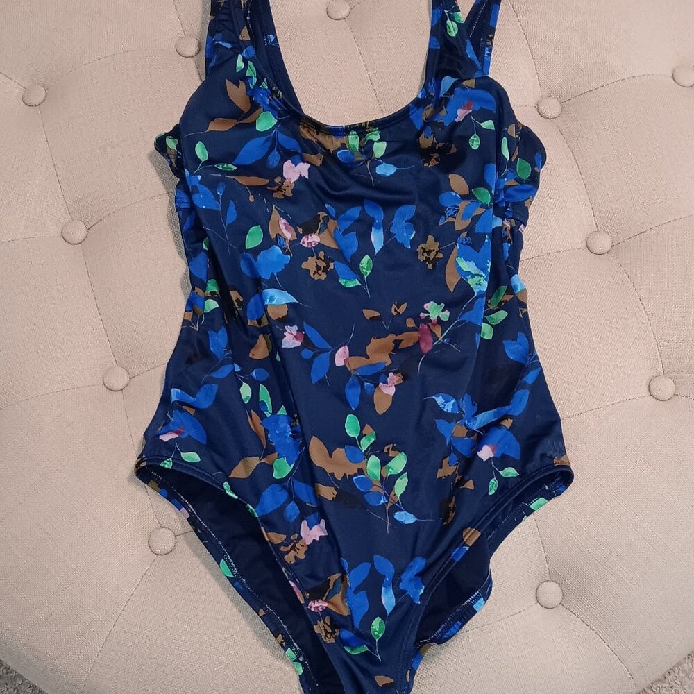 Womans All In Motion Swimsuit Size Medium